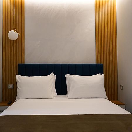 Delmar Apartments โกเลม ภายนอก รูปภาพ