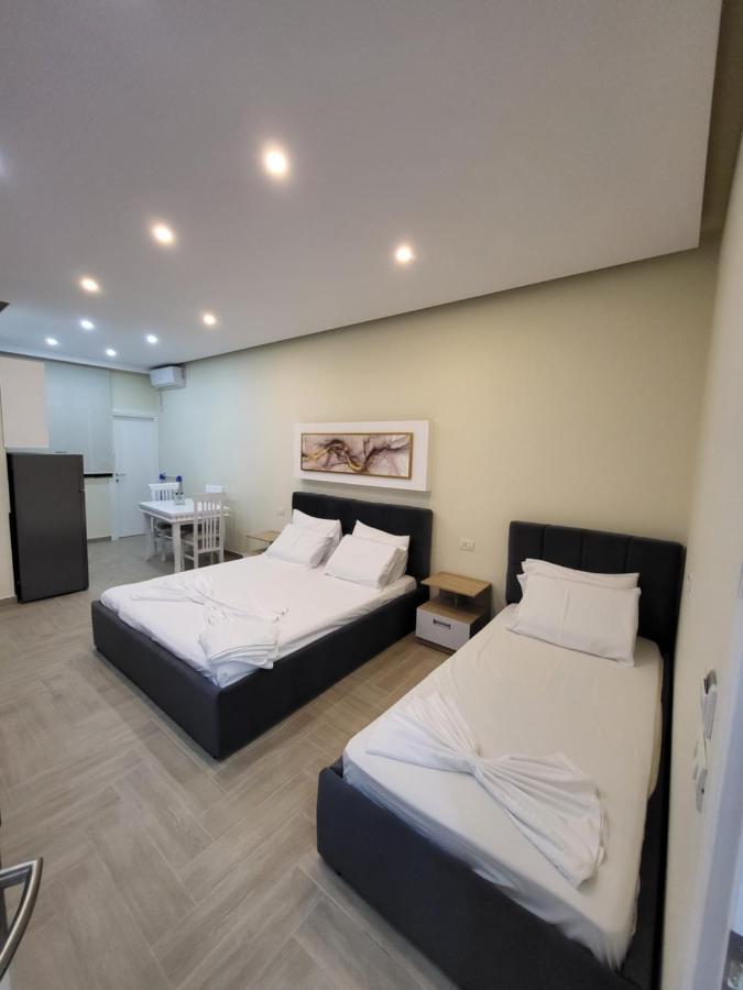 Delmar Apartments โกเลม ภายนอก รูปภาพ