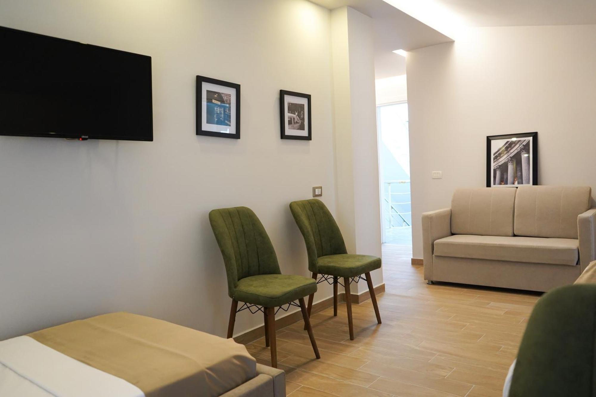 Delmar Apartments โกเลม ภายนอก รูปภาพ